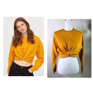 H & M Divided women’s cropped knotted pullover sweater mustard yellow Sz Sm